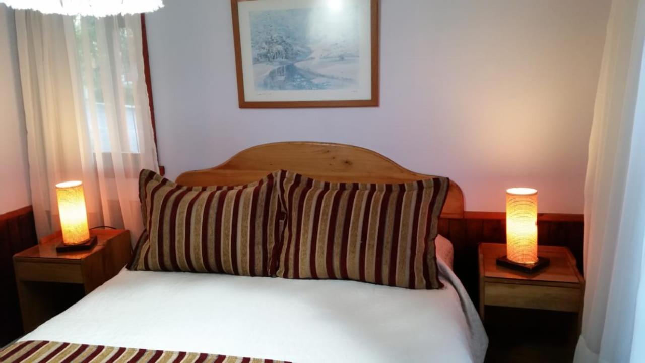 Hotel Y Cabanas Molino Viejo Пуэрто-Варас Экстерьер фото