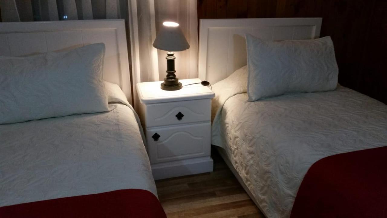 Hotel Y Cabanas Molino Viejo Пуэрто-Варас Экстерьер фото